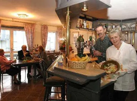 酒店 凯撒奥斯特西普尔酒店