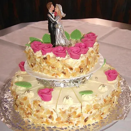 酒店 凯撒奥斯特西普尔酒店